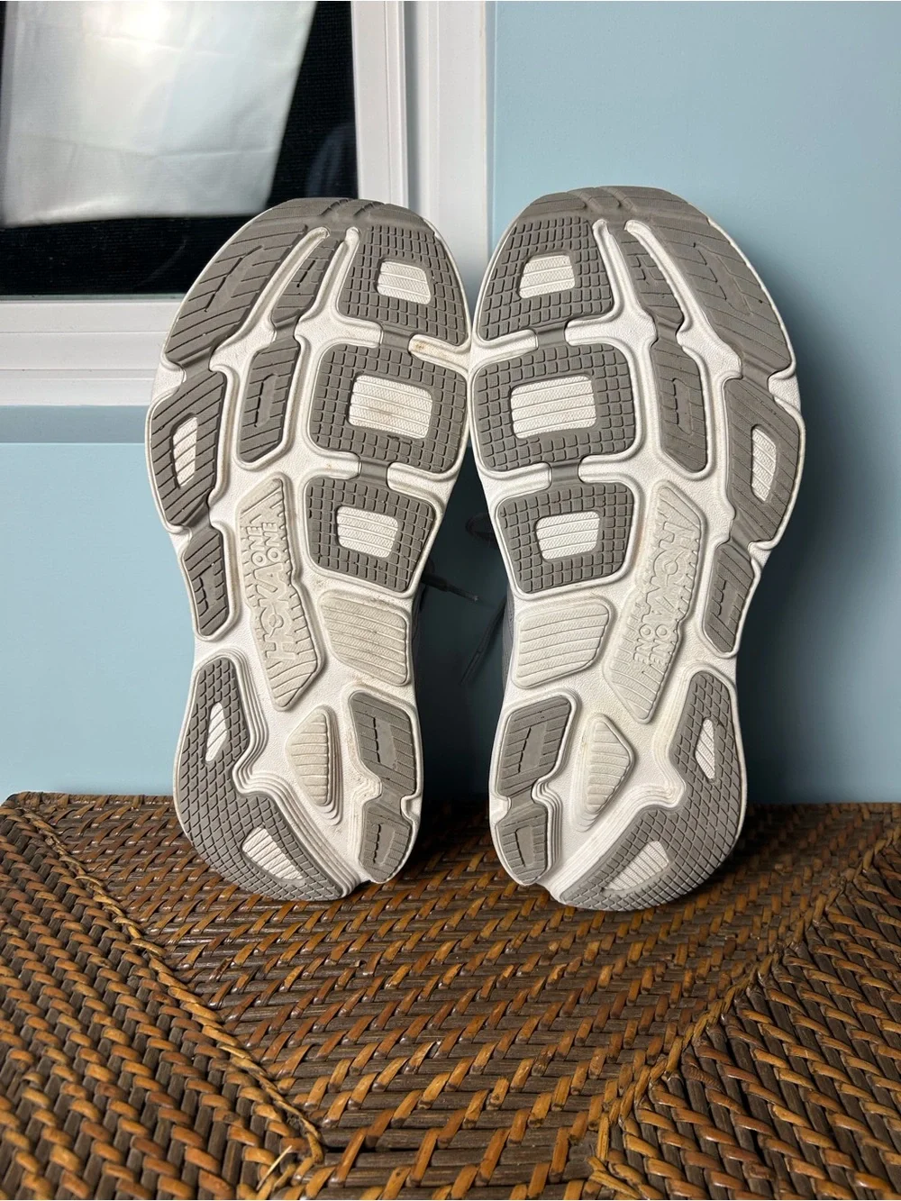 Hoka One One Gray Bondi 7 Shoes Women’s 9.5 Trainer Running Activewear - Picture 9 of 9